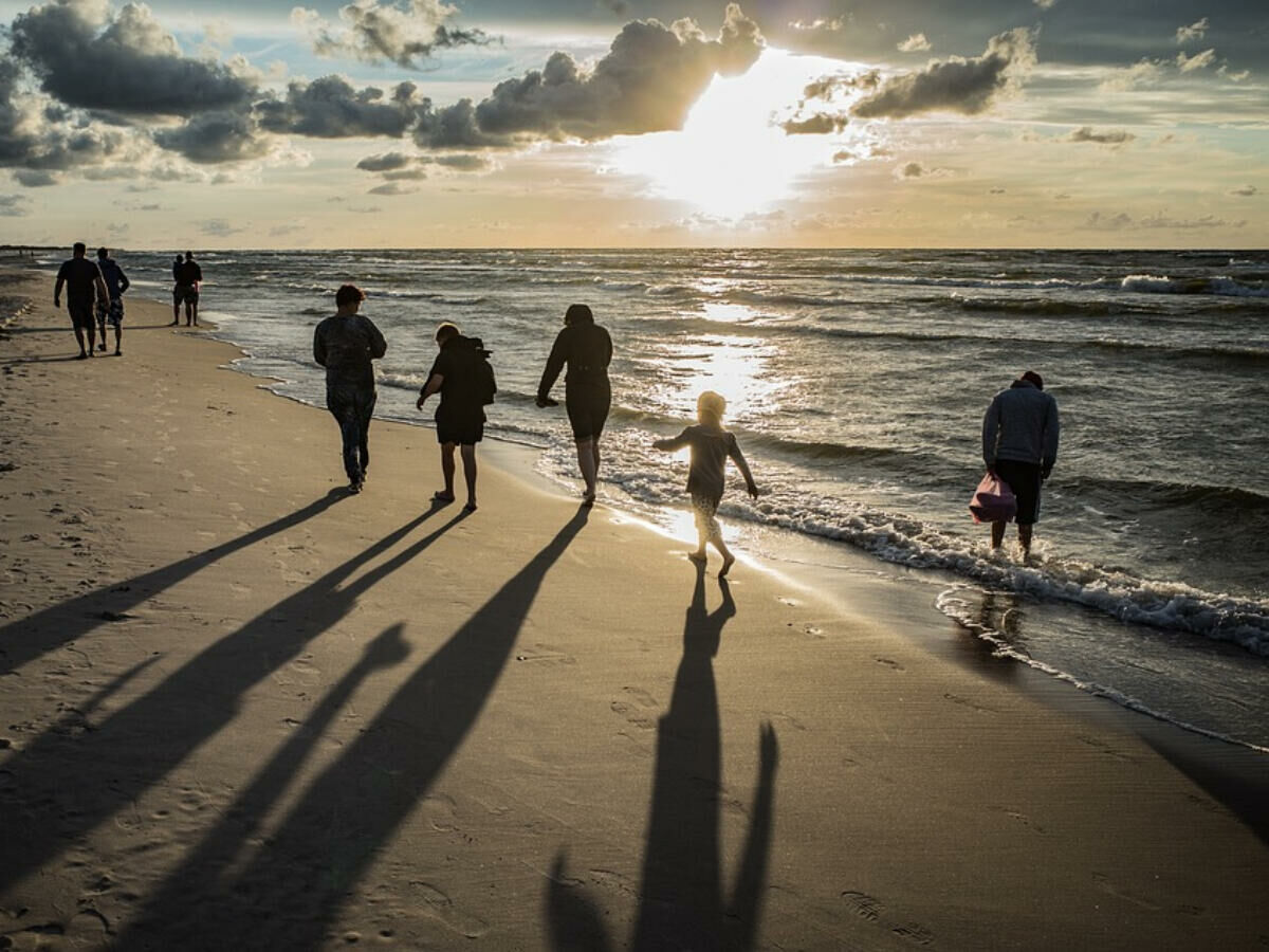 Imagem familia-praia